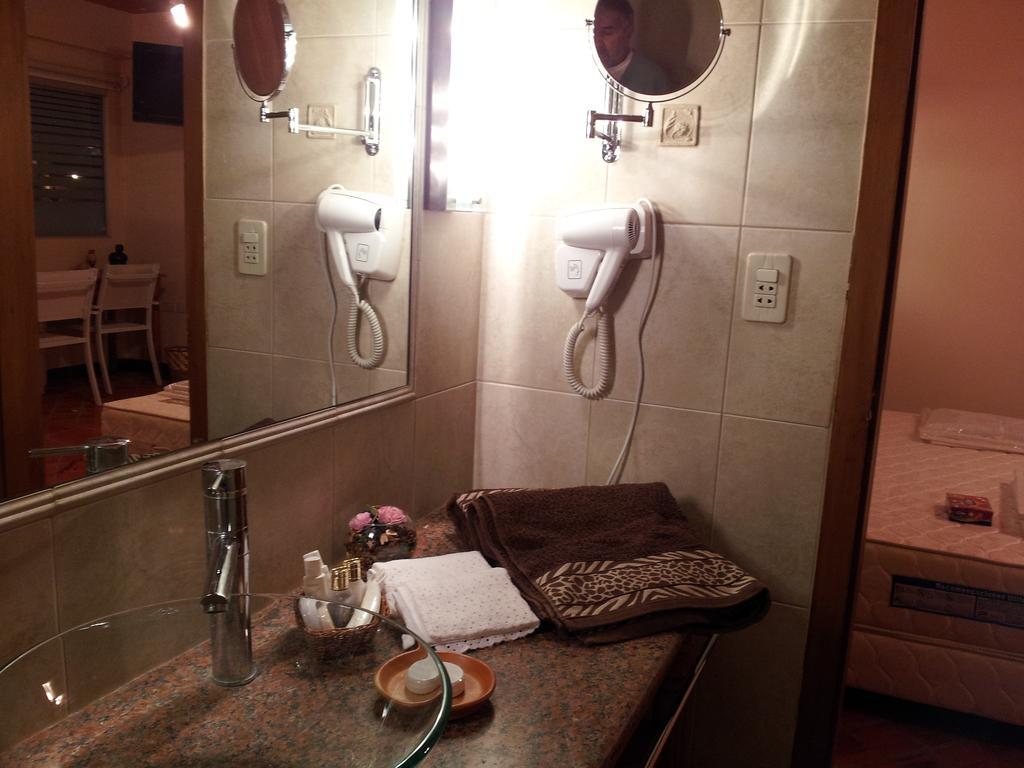 Villa Floreal Hotel Boutique アスンシオン 部屋 写真